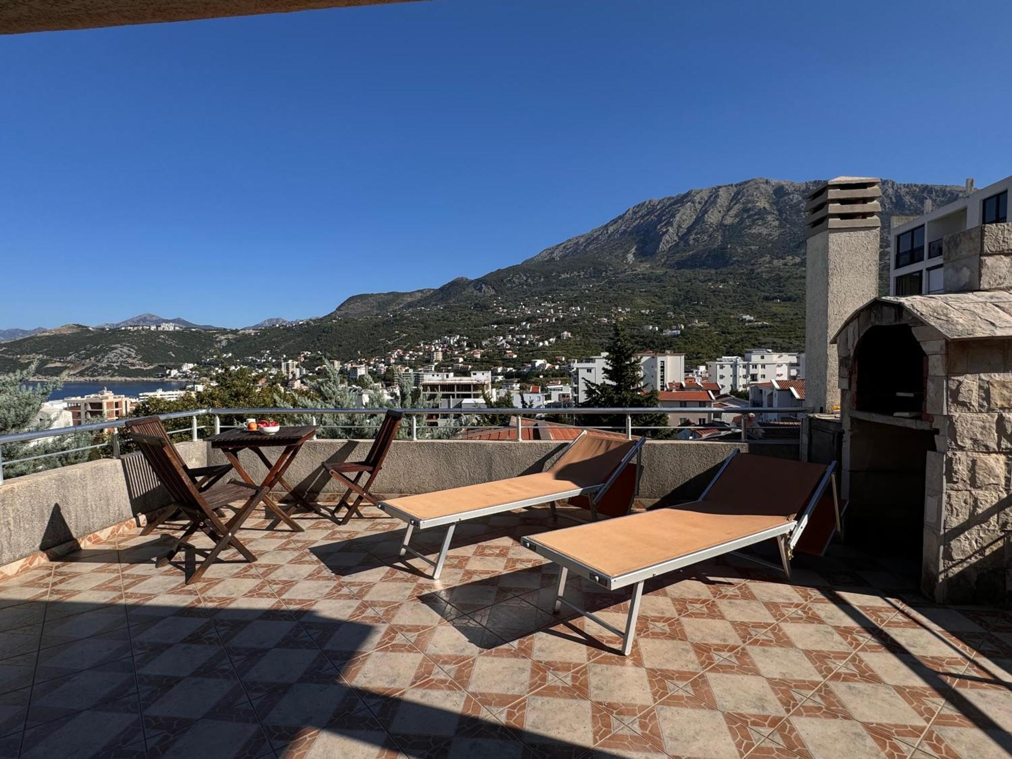 Villa Del Mare Dobra Voda Bagian luar foto